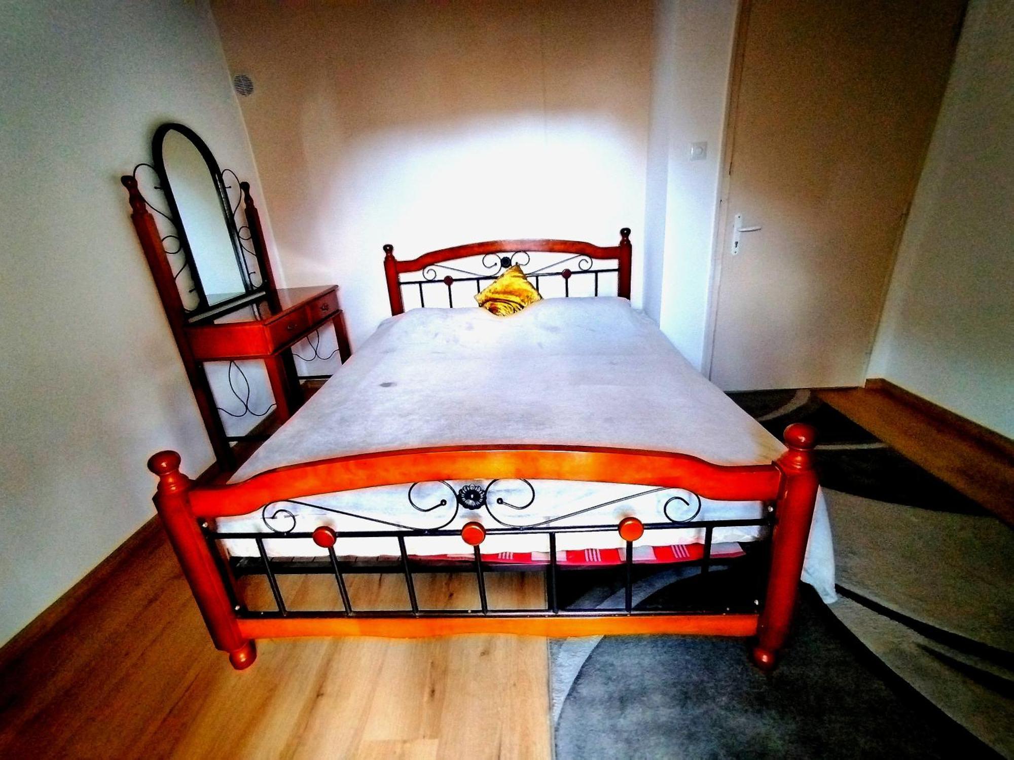 In The Heart Of Varna Apartment Luaran gambar